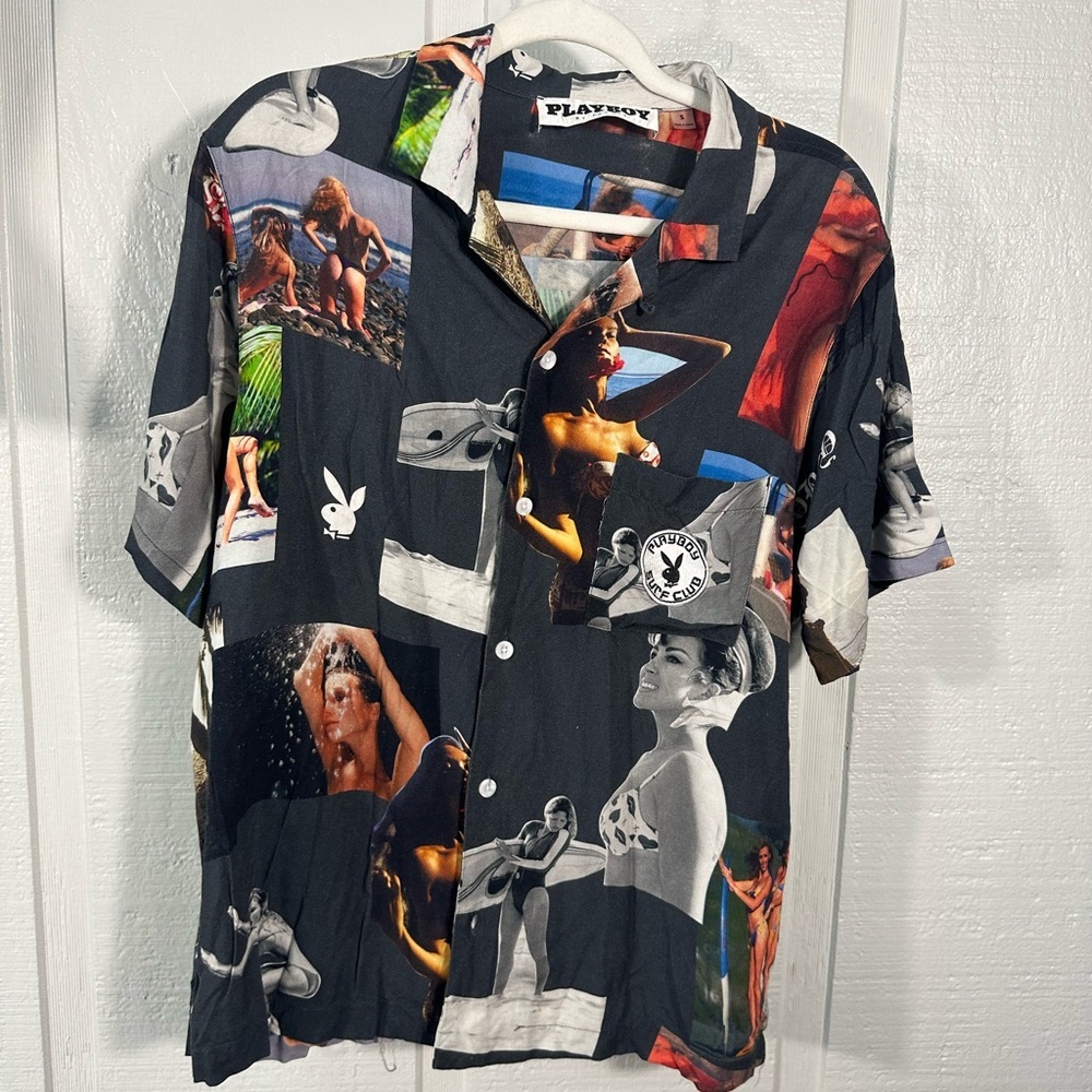 Playboy Black Button Down Short Sleeve Shirt Size Small EUC